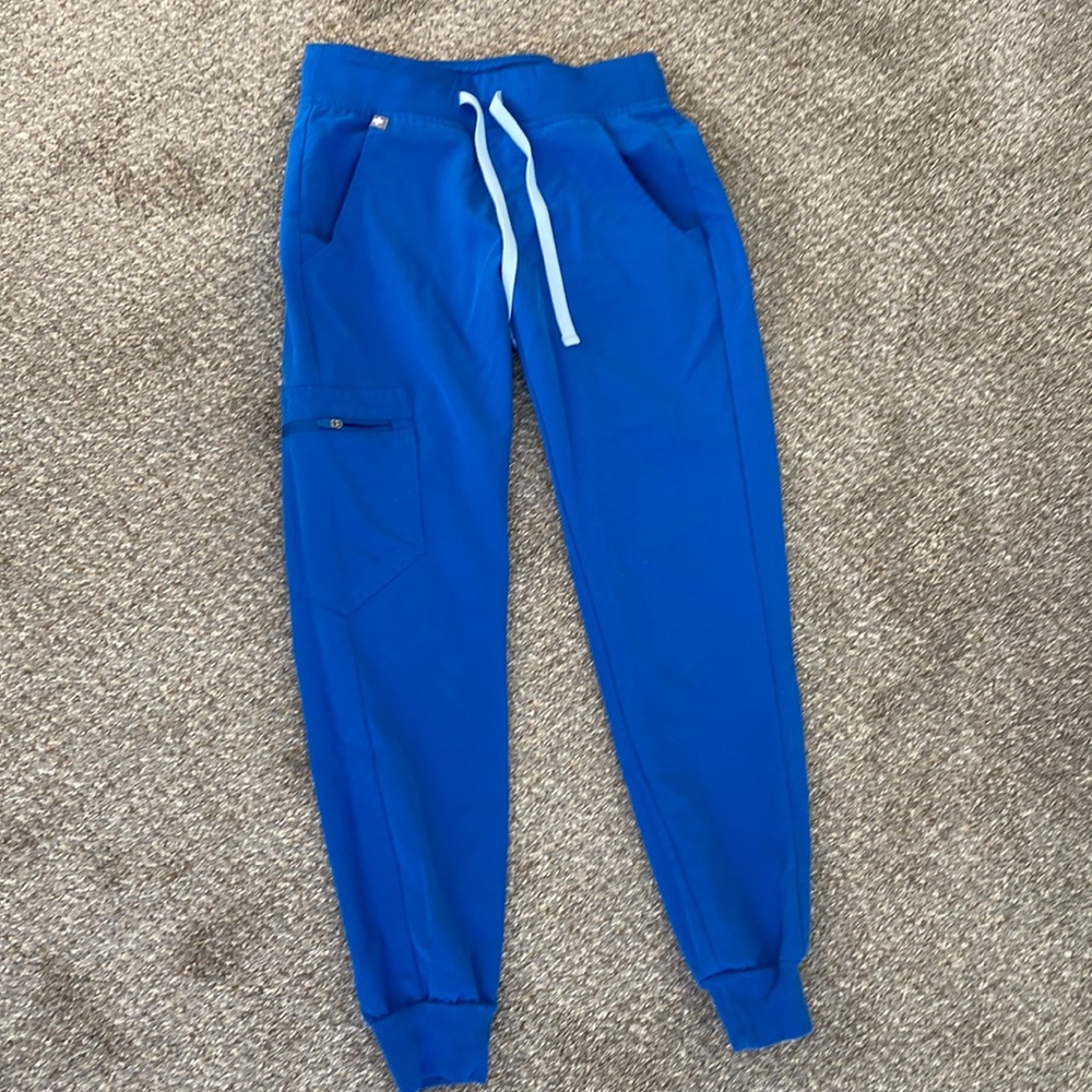 Royal blue figs joggers